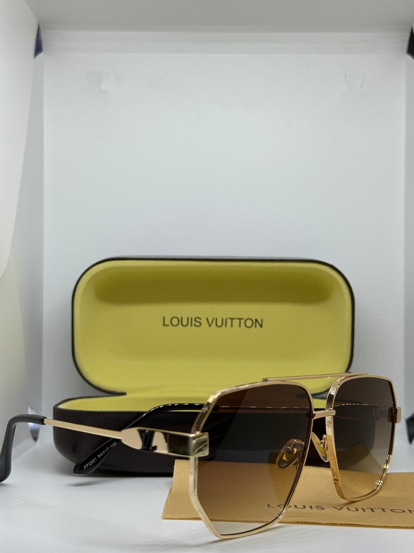 Lente de sol Louis Vuitton