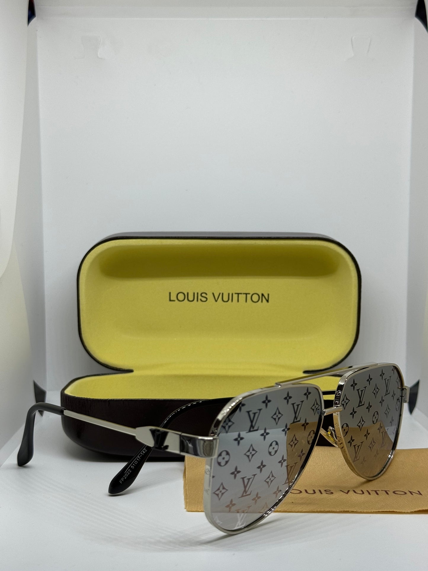 Lente de sol Louis Vuitton